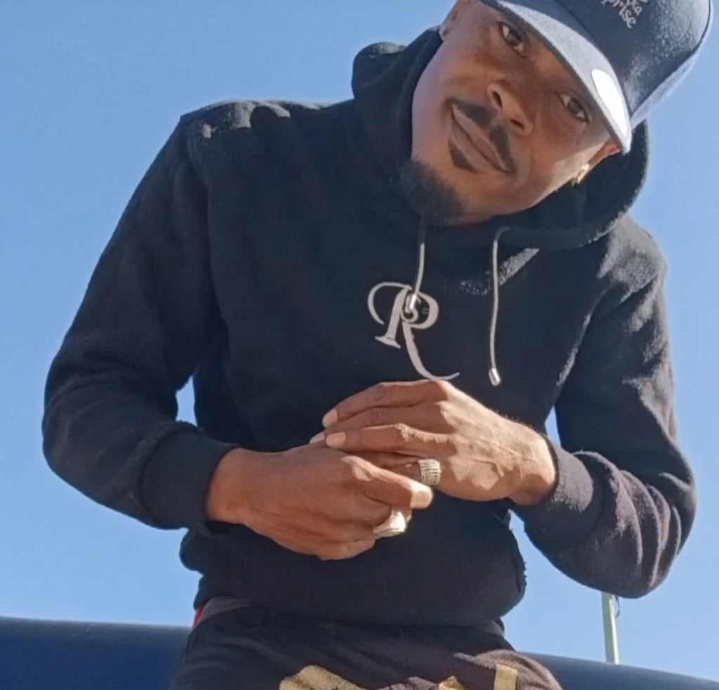 R$ " RACK $TACKA " HOODIE